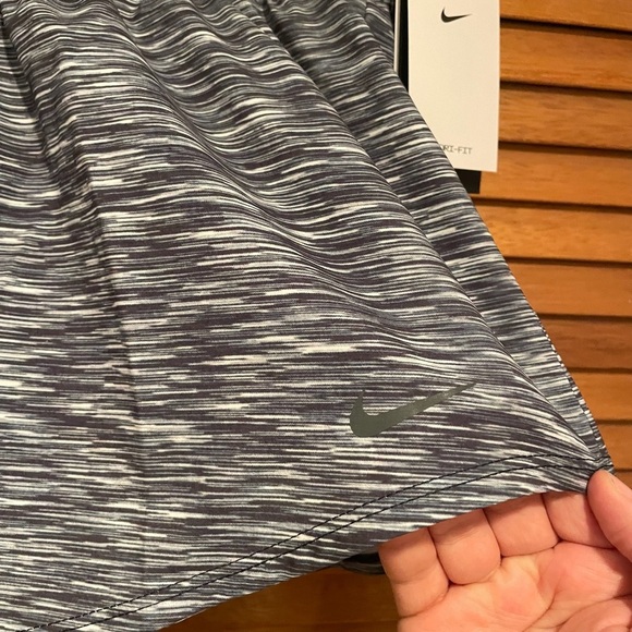 Nike Women’s One Dri-Fit Mid-Rise 3” Navy Blue Brief Lined Shorts Sz S NWT - Picture 3 of 7